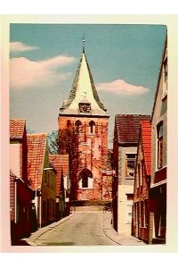 Garding / Eiderstedt, Fischerstr. mit Blick zur Kirche, AK, gelaufen 1979
