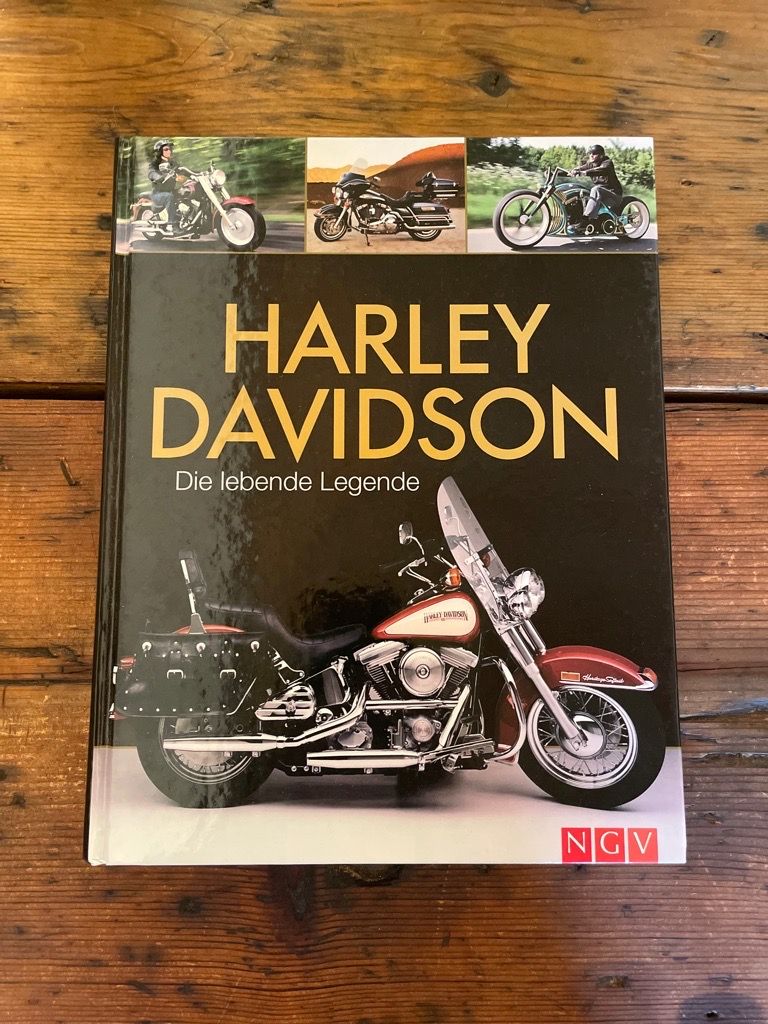 Harley-Davidson : die Geschichte von Harley-Davidson ; [die lebende Legende].Johnny Leyla - Leyla, Johnny (Mitwirkender)