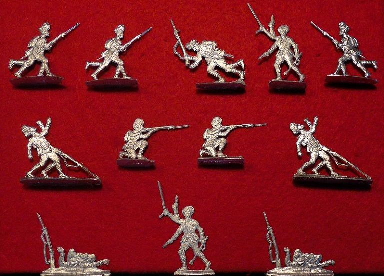 12 Zinnfiguren 30mm handbemalt 1 Indische Infanterie Vormarsch Weltkrieg 