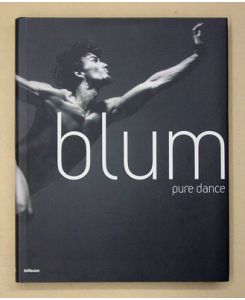 Pure Dance. Photographs of the Stuttgart Ballet.