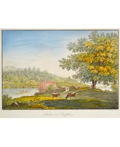 Parthie vom Staffelsee. Teilansicht des Sees, rechts vorne zwei grasende Rinder sowie unter einem mächtigen Baum eine rastende Frau.