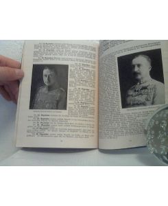 Illustrierte Kriegschronik. 1914-1915-1916.   - - Nach den öffentlich verlautbaren amtlichen Berichten verfasst von Raimund Fürlinger.