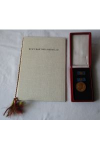DDR Kurt-Barthel-Medaille im Etui + Verleihungsurkunde 1981 Bartel 295a (113438)