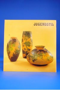 Jugendstil - Sammlung H. R. Gruber, Pirmasens Glas - Keramik - Zinn - Möbel