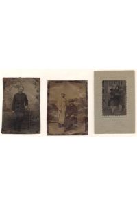Drei Original-Ferrotypie Fotos aus unterschiedlichen Zeiten. Ca. 9 x 6, 3 / 8, 8 x 6, 5 / 10 x 6, 5 cm.