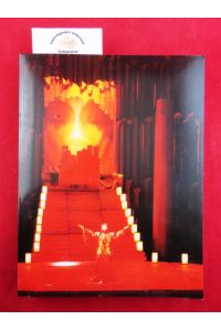 Japan - Theater in der Welt  - Japanese Theater in the World. (Katalog zur Ausstellung).
