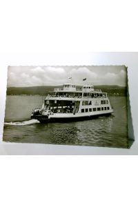 Bodensee - Fährschiff  Thurgau . Alte Ansichtskarte / Postkarte s/w, gel. 1963. Fährschiff mit Passagieren u. Auto.