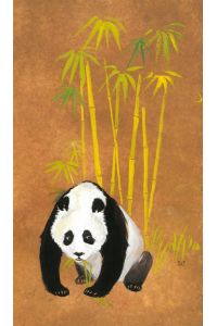 Sitzender Pandabär an einem Bambus kauend.