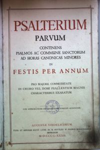 Psalterium Parvum continens Psalmos ac Commune Sanctorum ad Horas canonicas minores in Festis per Annum.