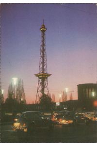 Berlin Ausstellungshalle mit Funkturm