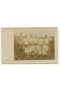 Fotografie: 1. Fußballmannschaft M. T. V. Himmelpforten September 1922.