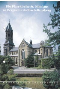 Die Pfarrkirche St. Nikolaus in Bergisch Gladbach - Bensberg.