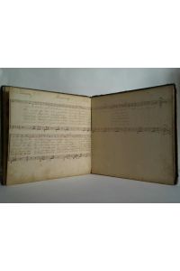 Halbleinenband mit 33 handgeschriebenen Musikstücken (Volkslieder) mit Noten und Liedtexten