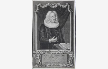 Portrait. Halbfigur stehend, im Hintergrund Bibliothekswand hinter Vorhang. Kupferstich in Schabkunstmanier (Mezzotinto) von Johann Jacob Haid.