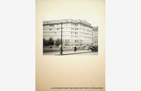WIEN IX, Frankhplatz, Gebäude der Versicherungsanstalt Phönix (Architekt Ernst Epstein (1881-1938)) heute Sitz der Finanzmarktaufsichtsbehörde, Ansicht