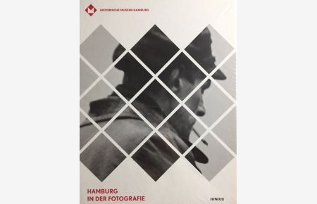 Hamburg in der Fotografie. 3 Bände. Fofftein - Stadt Bild Wandel - Stille Bauern und kernige Fischer.   - Historische Museen Hamburg