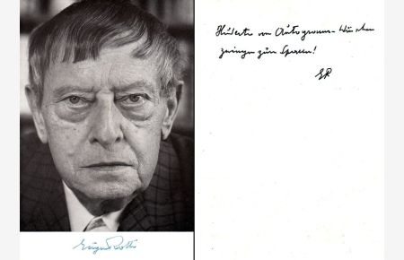 Schriftsteller (1895-1976): Autogrammkarte mit Fotoporträt, beidseitig beschriftet. - Das Foto ist am unteren weißen Rand eigenh. signiert (Eugen Roth). - Auf der Rückseite eigenh. Notiz (2 Zeilen), zusätzlich mit Paraphe (ER) signiert.