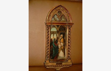Maria mit dem Jesuskinde im Tempel. Öl auf Leinwand, alt gerahmt - der Rahmen ist einem gotischen Kirchenfenster nachempfunden mit vergoldeten Stuckleisten. Möglicherweise als Hausaltar dienend.