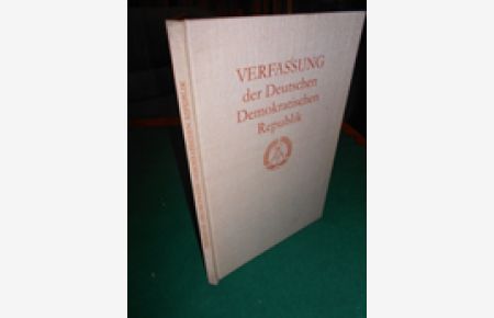 >Verfassung der Deutschen Demokratischen Republik