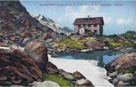 Bremerhütte (2390 m) d. A. V. S. Bremen mit Habicht (Tirol).   - Photochrome-Ansichtskarte nach Fotografie.