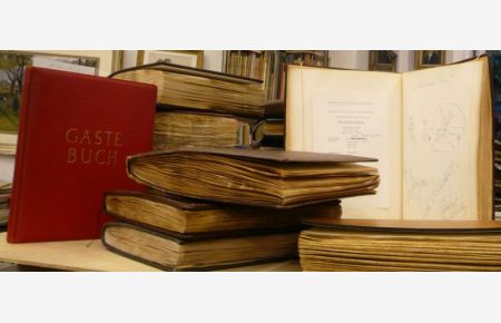 15 Gästebücher der Philharmonische Gesellschaft Bremen, 1950 bis 1996.   - Mit über 3000 Autographen zu ca. 1400 Veranstaltungen.
