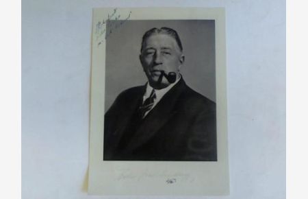 Portraitfotographie mit original handsignierter Widmung von Graf Luckner, datiert am 3. 2. (19)53