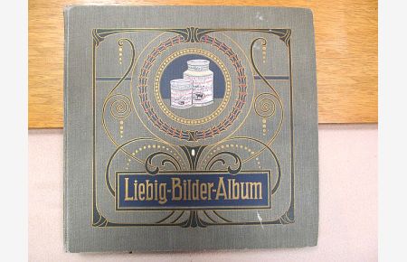 Liebig-Bilder-Album. Album mit 49 lose eingesteckten Serien a je 6 chromolithographierten Bildern. Hierunter 47 deutsche Serien, 1 französische seltene Serie, 1 Cibils-Serie. ( gesamt 294 Liebig-Bilder )