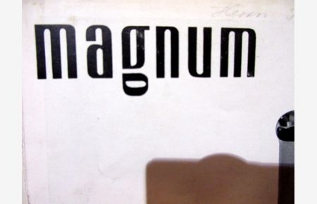 Magnum - Die Zeitschrift für das moderne Leben. 35 Hefte als Konvolut. Nr. 7, 9-33, 35-36, 39-40, 43-44, 47-48, 52 u. 54.
