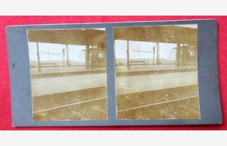 Original Stereoskopie. -Fotografie (Stereobild. Stereophotographie). Baden-Oos. Bahnhof und Zeppelin