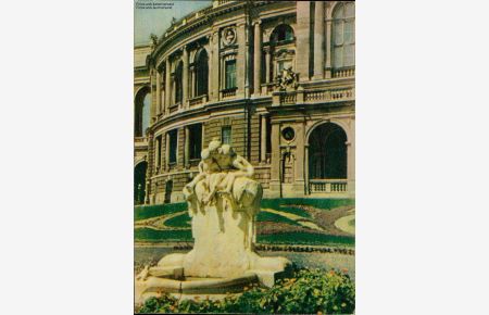 1138350 Odessa Brunnen nahe de Opernhaus