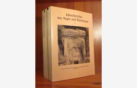 Jahresberichte aus Augst und Kaiseraugst, Bände 1 (1980) bis 7 (1987).